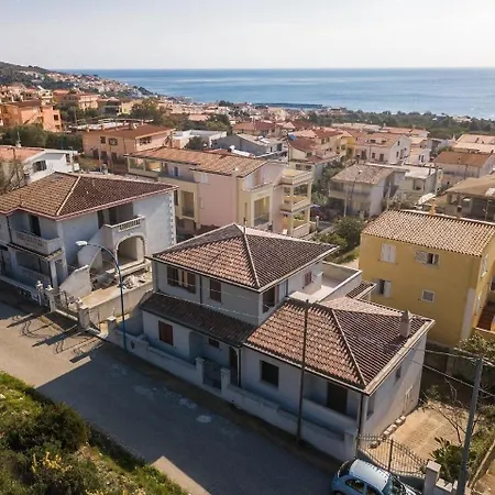 Casa Papavero Ferienwohnung Mit Meerblick * Cala Gonone