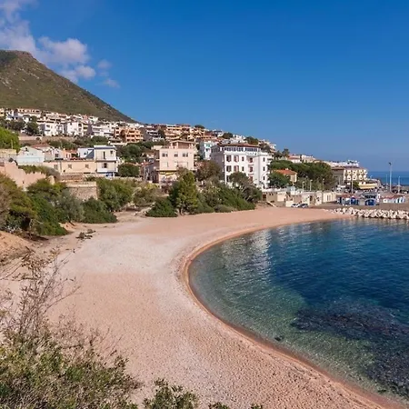 Casa Papavero Ferienwohnung Mit Meerblick * Cala Gonone